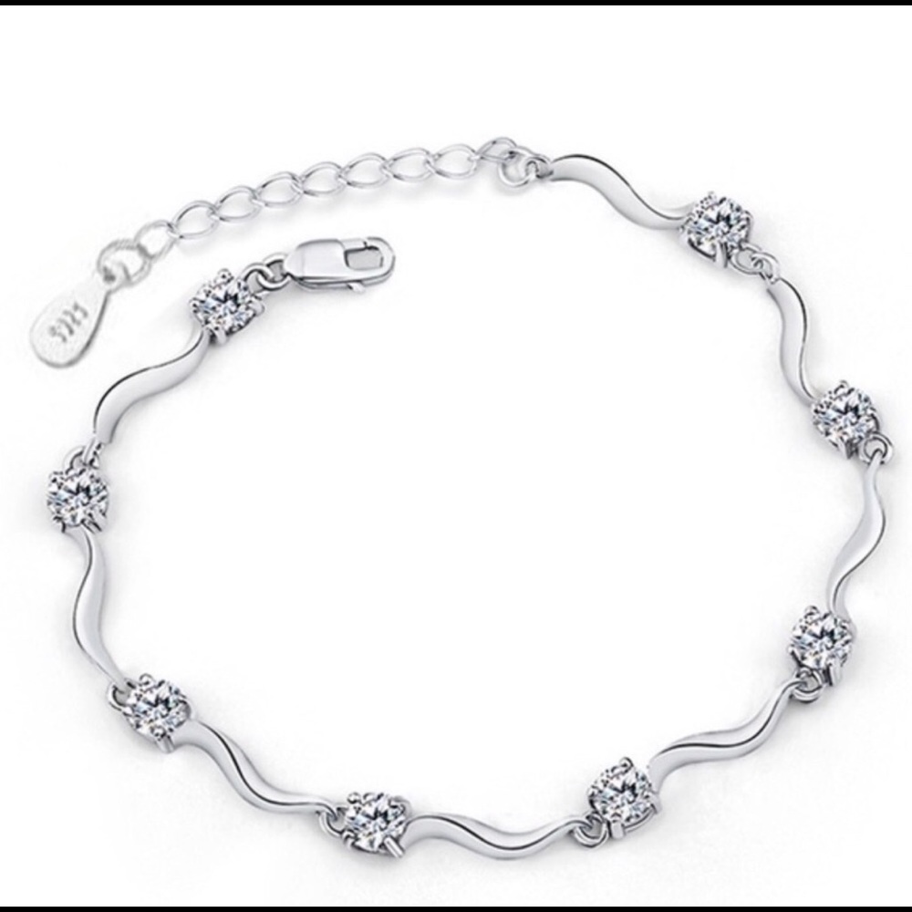 Delicate Silver Crystal Bracelet